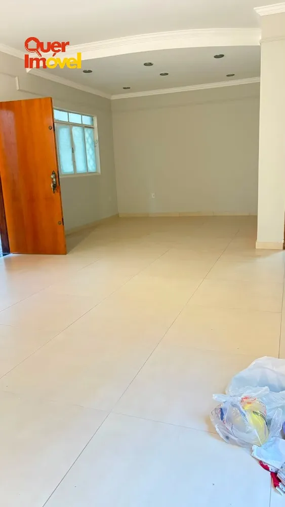 Casa, 3 quartos, 184 m² - Foto 2