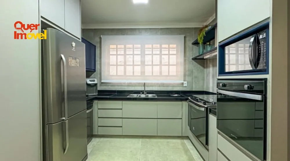 Casa, 3 quartos, 280 m² - Foto 2