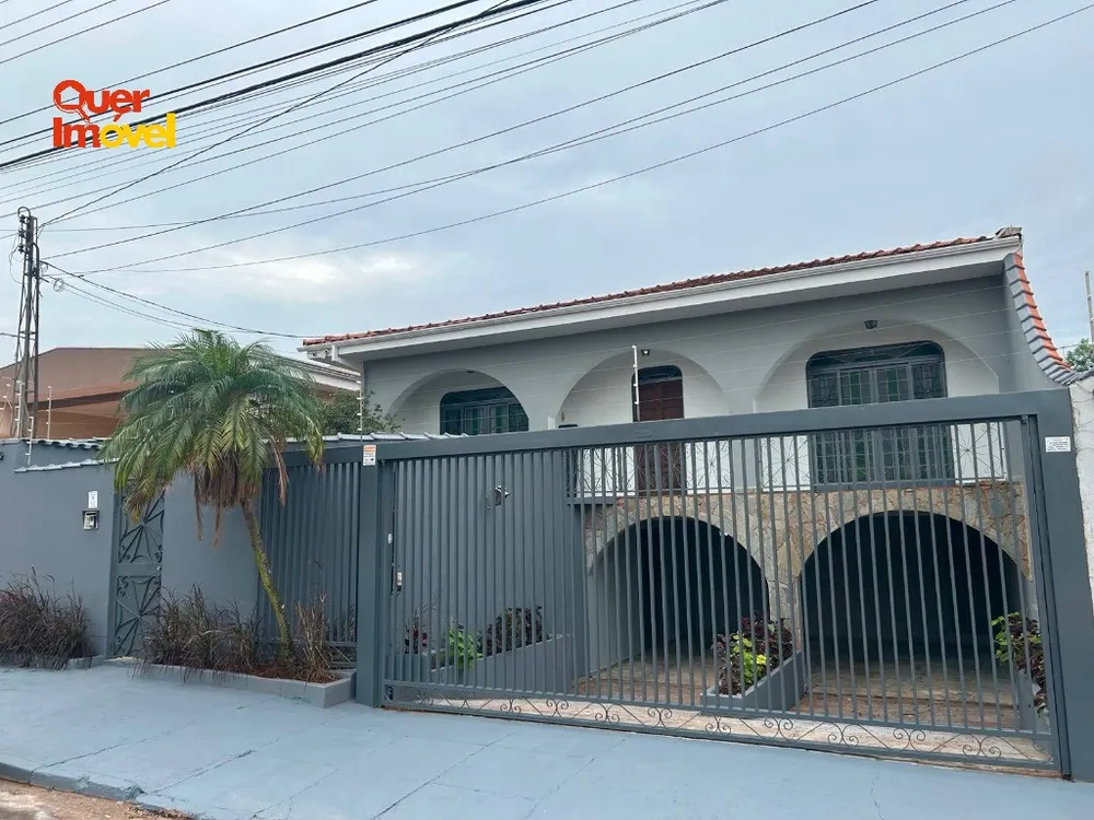 Casa, 4 quartos, 392 m² - Foto 1