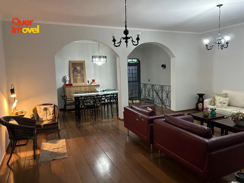 Casa, 4 quartos, 392 m² - Foto 2
