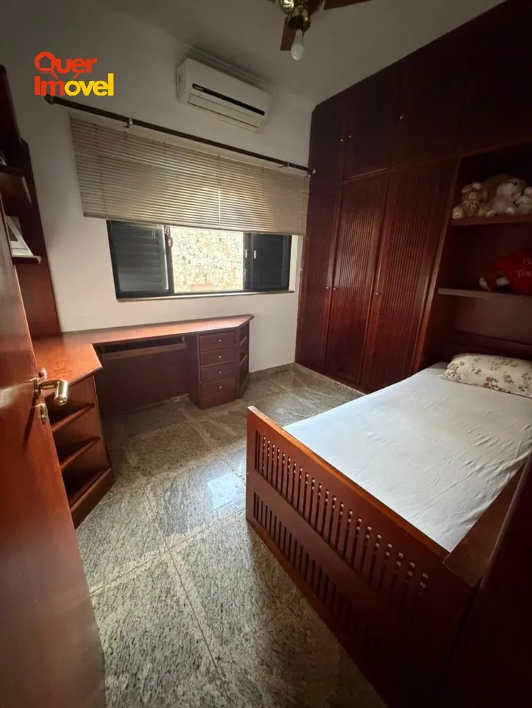 Casa, 3 quartos, 260 m² - Foto 3