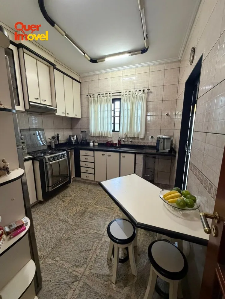 Casa, 3 quartos, 260 m² - Foto 5