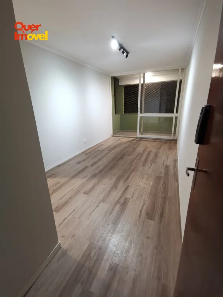 Apartamento, 3 quartos, 72 m² - Foto 1