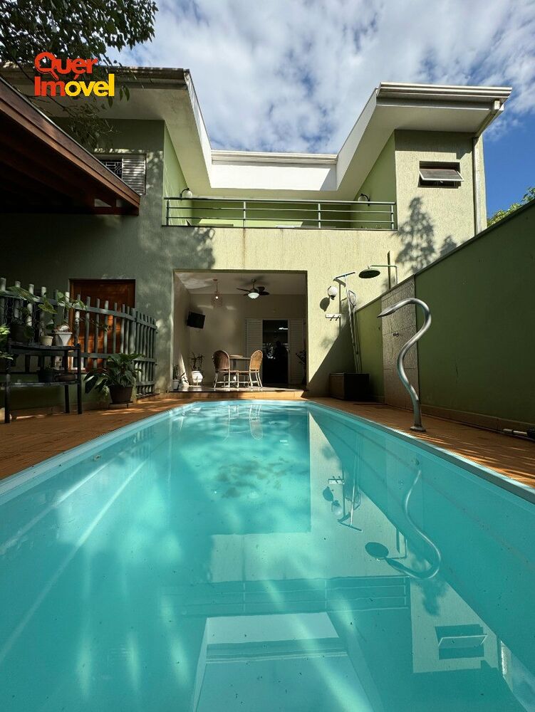 Casa, 5 quartos, 300 m² - Foto 1