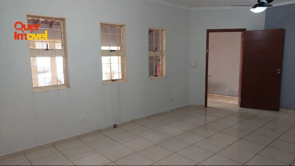 Casa, 3 quartos, 130 m² - Foto 2