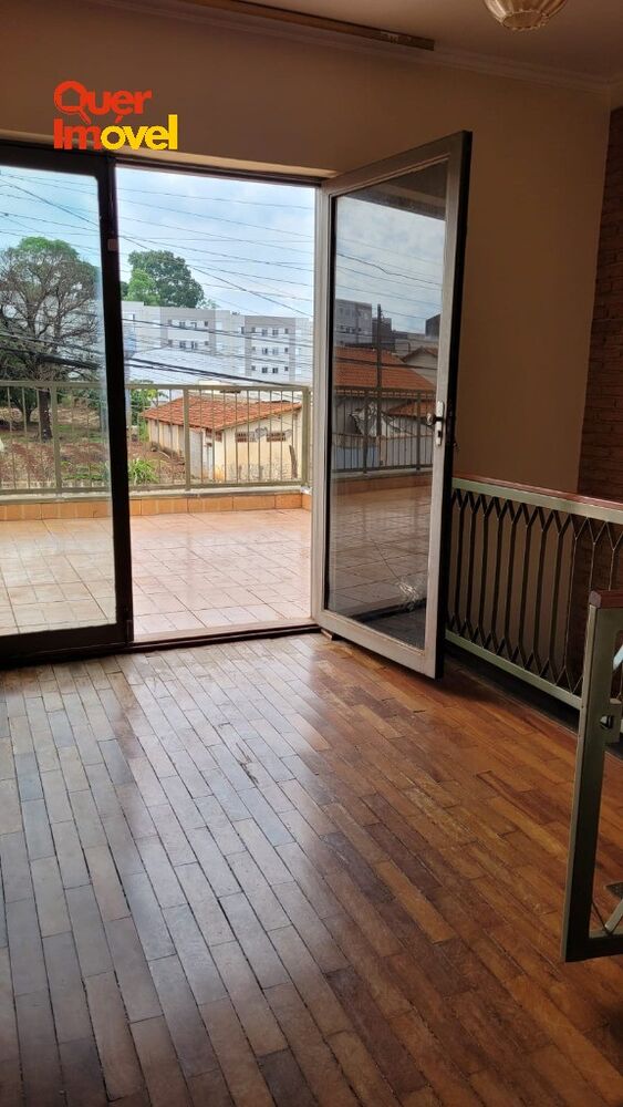 Casa à venda com 3 quartos - Foto 2