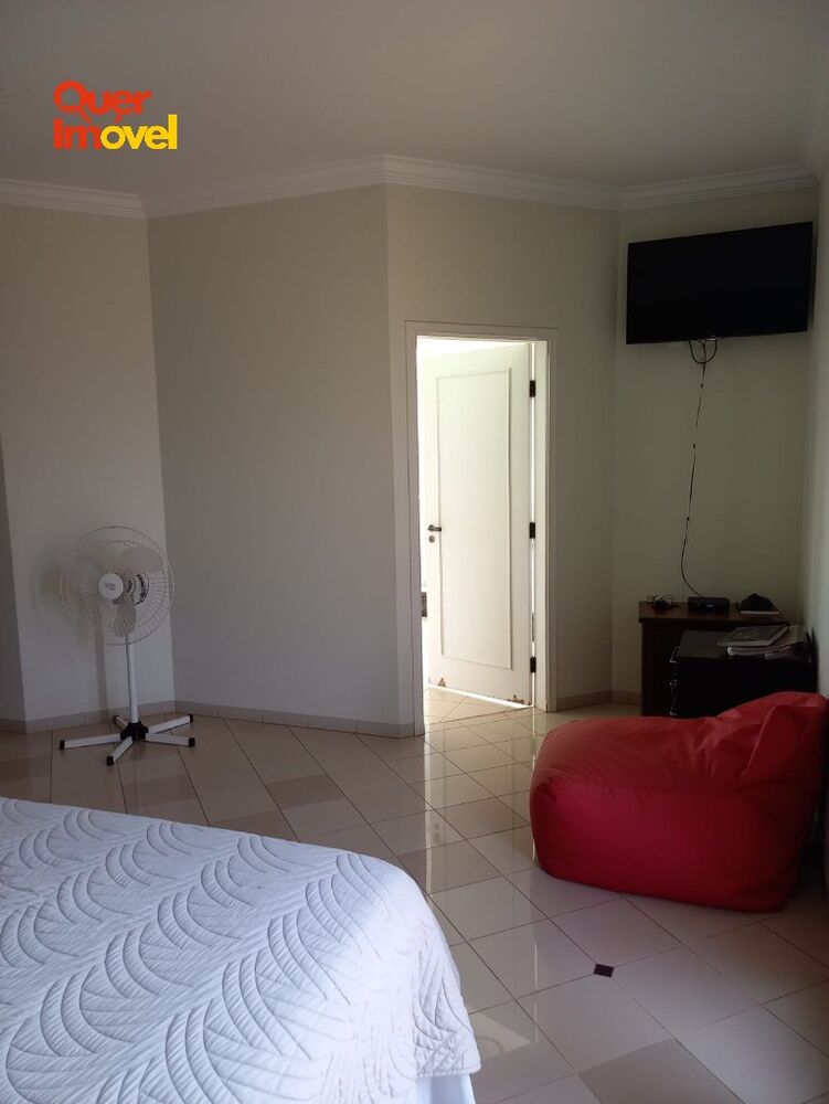 Casa, 4 quartos, 350 m² - Foto 8