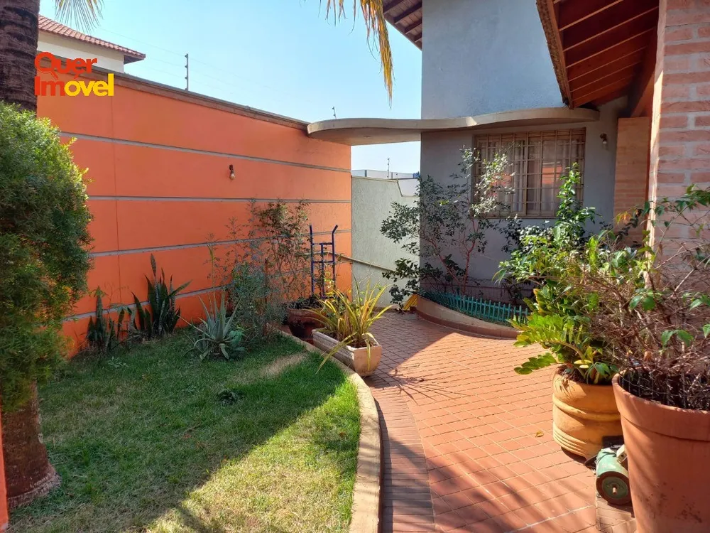 Casa, 4 quartos, 350 m² - Foto 13