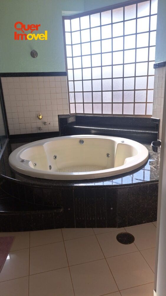 Casa, 4 quartos, 350 m² - Foto 11