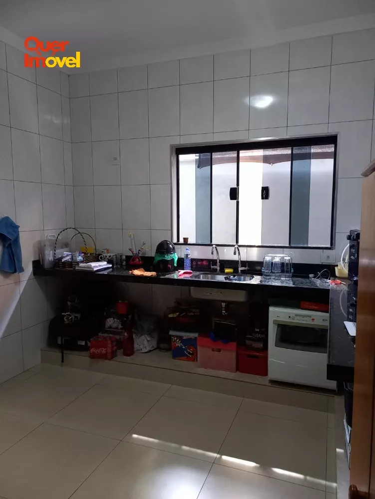 Casa, 3 quartos, 214 m² - Foto 8