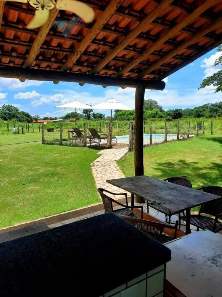 Chácara, 2 quartos, 4000 m² - Foto 1