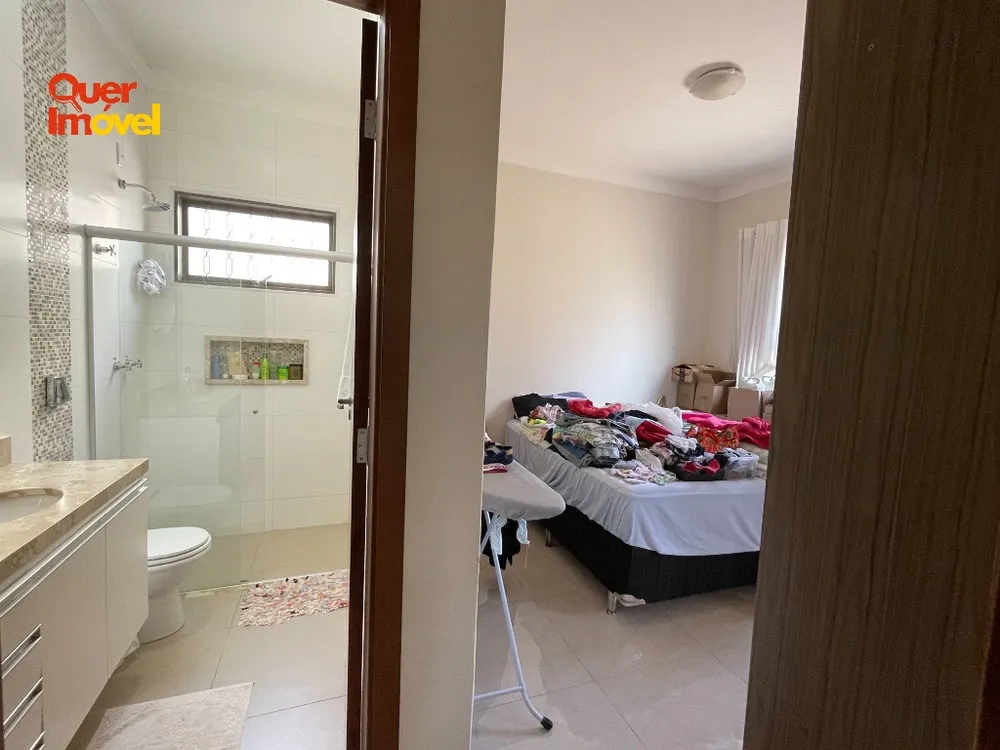 Casa, 3 quartos, 300 m² - Foto 9