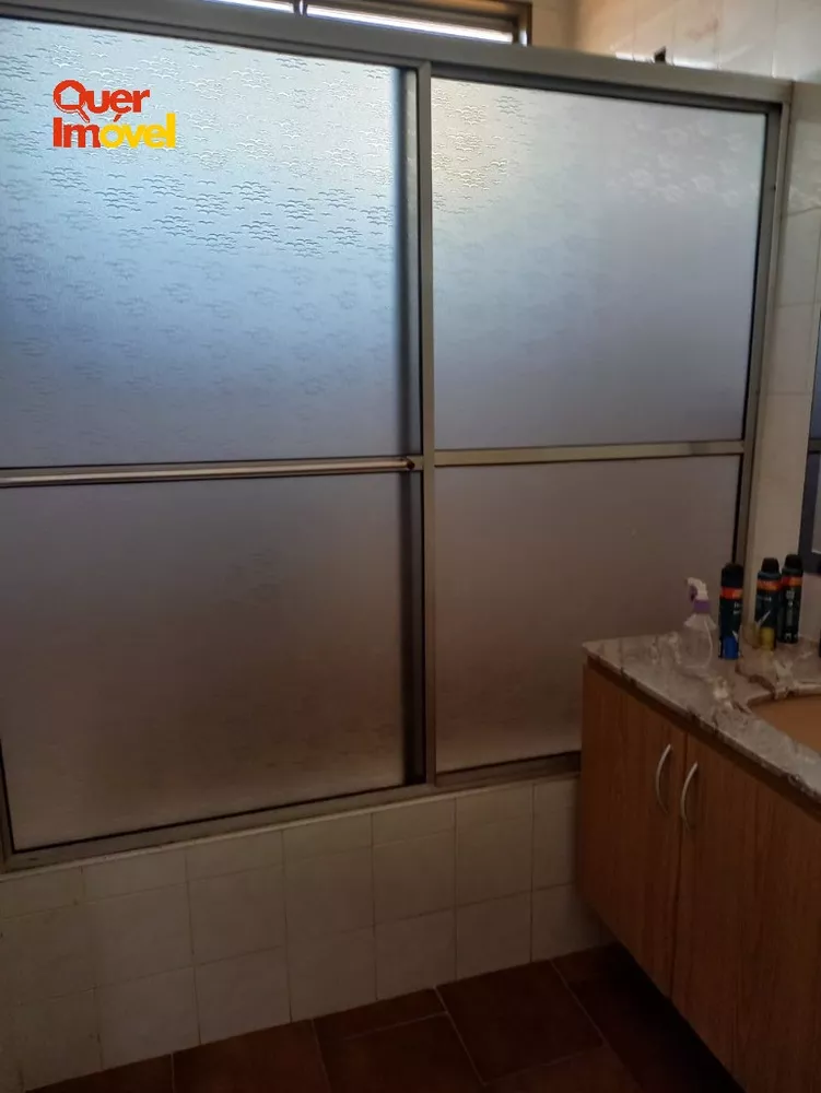 Casa, 3 quartos, 204 m² - Foto 6