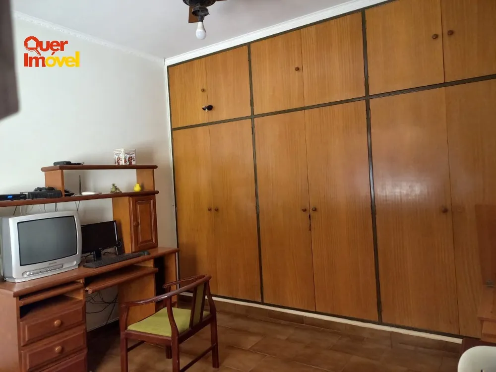 Casa, 3 quartos, 204 m² - Foto 10