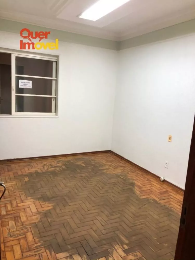 Casa à venda com 2 quartos, 120m² - Foto 8