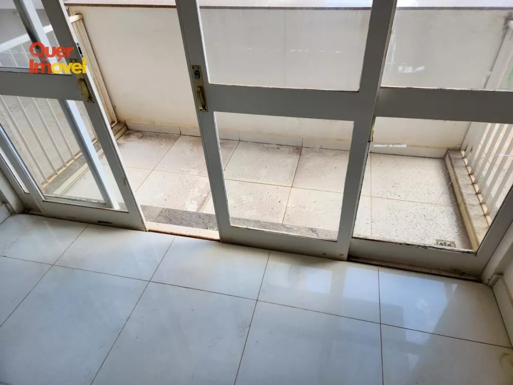 Apartamento, 3 quartos, 116 m² - Foto 2