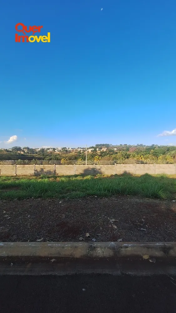 Loteamento e Condomínio, 256 m² - Foto 1