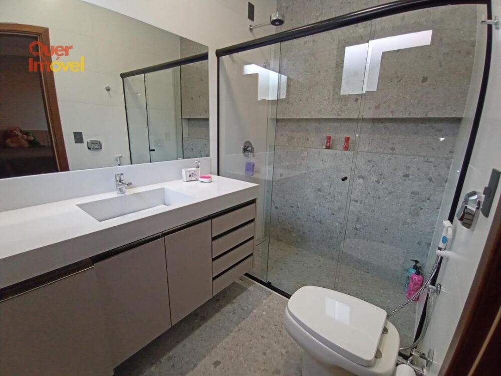 Casa de Condomínio à venda com 3 quartos, 263m² - Foto 3