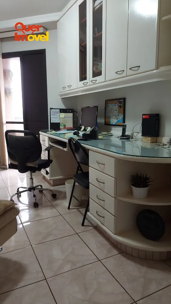 Apartamento, 3 quartos, 133 m² - Foto 2