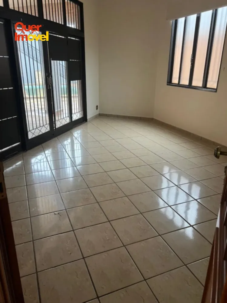 Casa, 3 quartos, 295 m² - Foto 4
