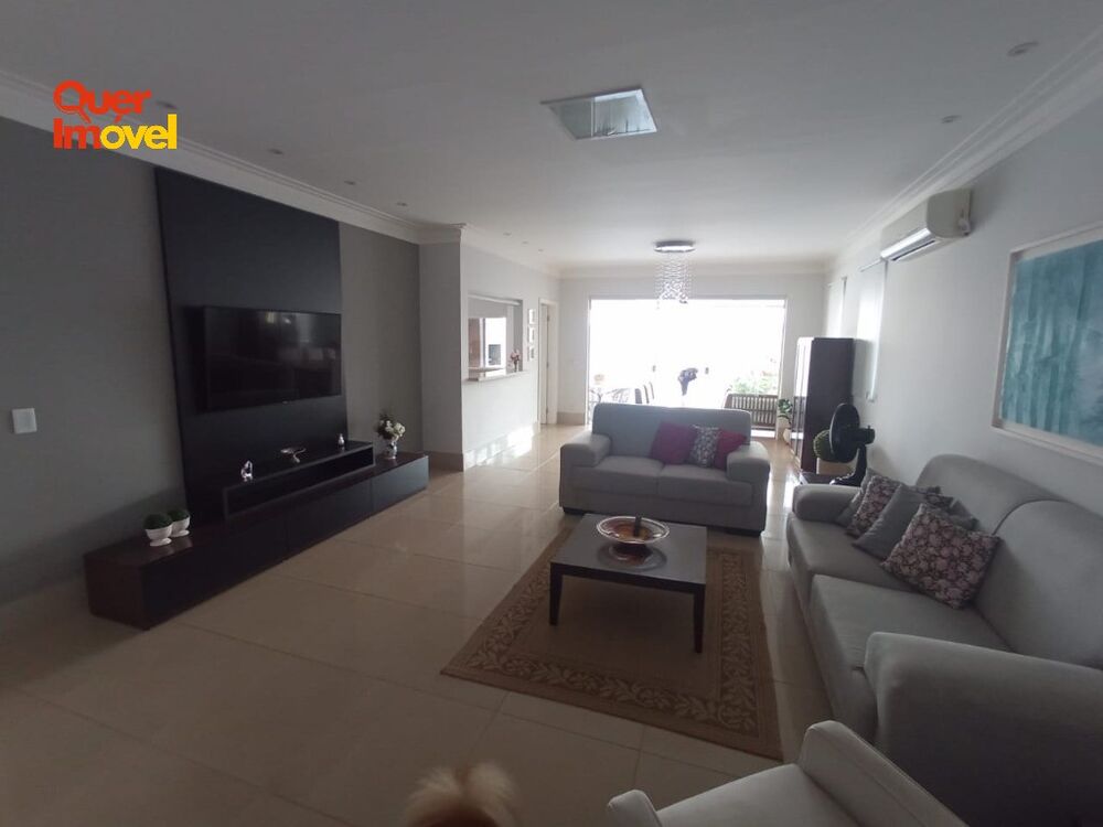 Casa, 3 quartos, 230 m² - Foto 2