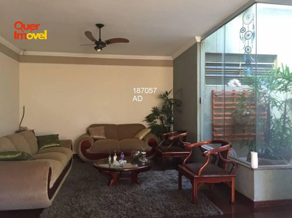 Casa, 3 quartos, 206 m² - Foto 32