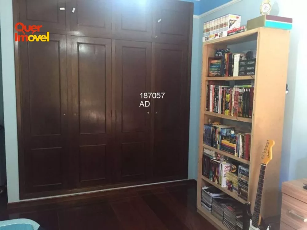 Casa, 3 quartos, 206 m² - Foto 1