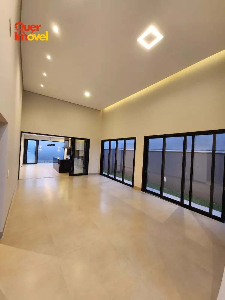 Casa de Condomínio à venda com 2 quartos, 350m² - Foto 4