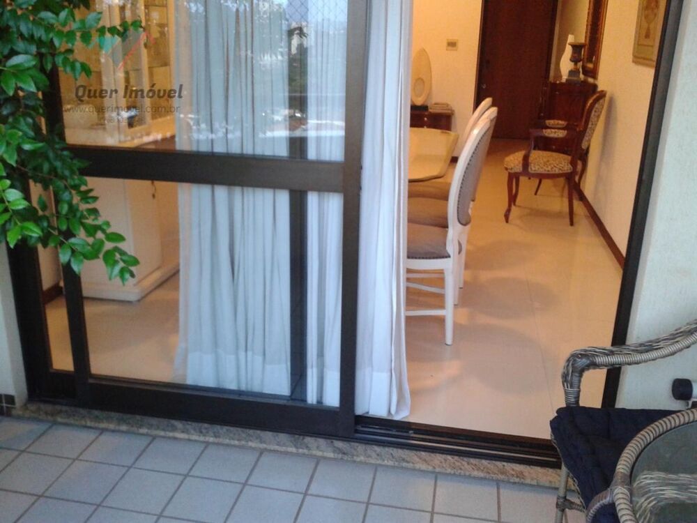 Apartamento à venda com 3 quartos, 107m² - Foto 1