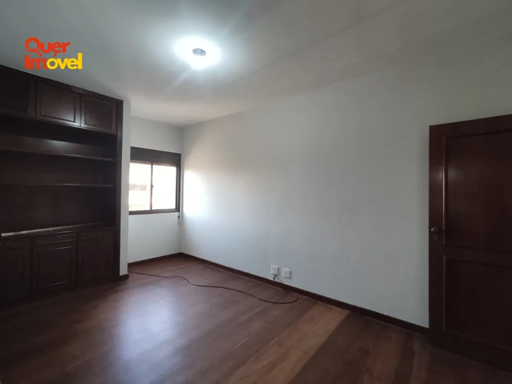 Apartamento, 4 quartos, 215 m² - Foto 13