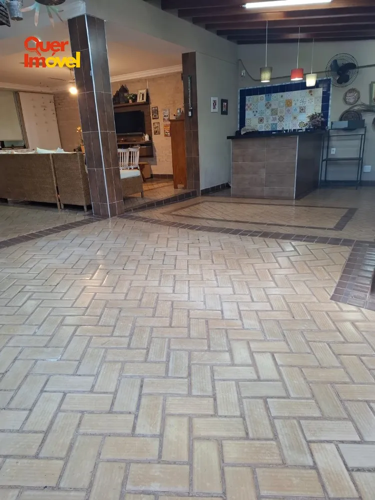 Casa, 3 quartos, 250 m² - Foto 2