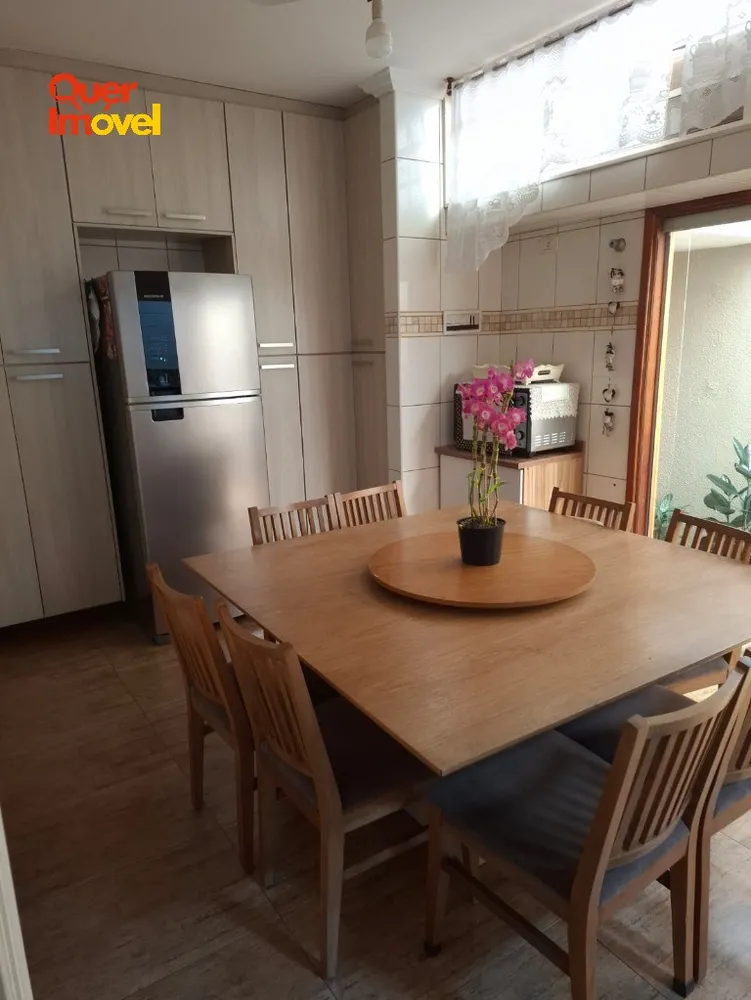 Casa, 3 quartos, 250 m² - Foto 7