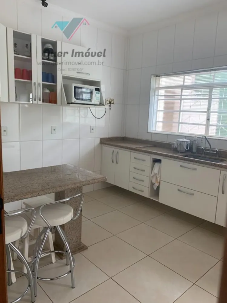 Casa, 3 quartos, 240 m² - Foto 7
