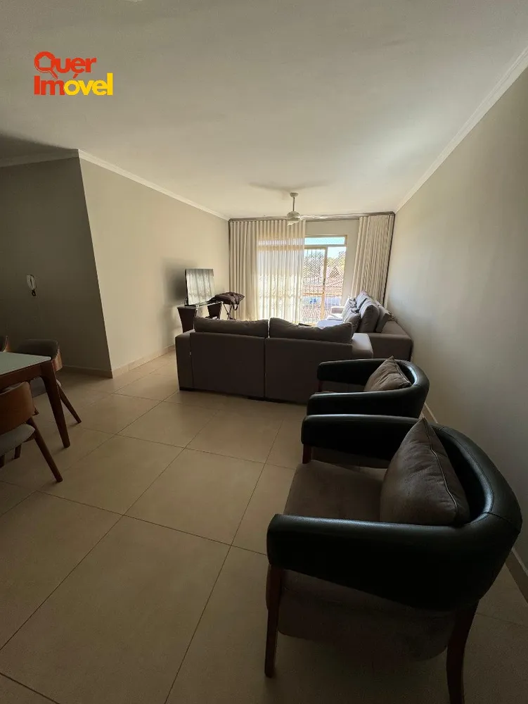 Apartamento, 3 quartos, 136 m² - Foto 2