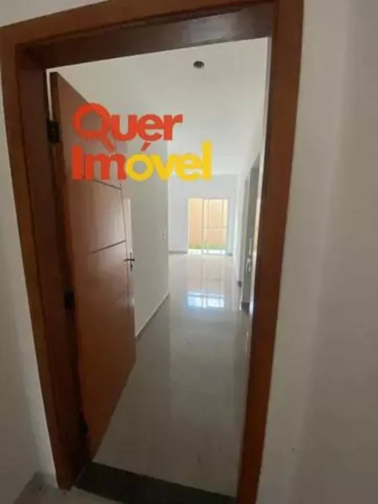 Apartamento à venda com 2 quartos, 77m² - Foto 1