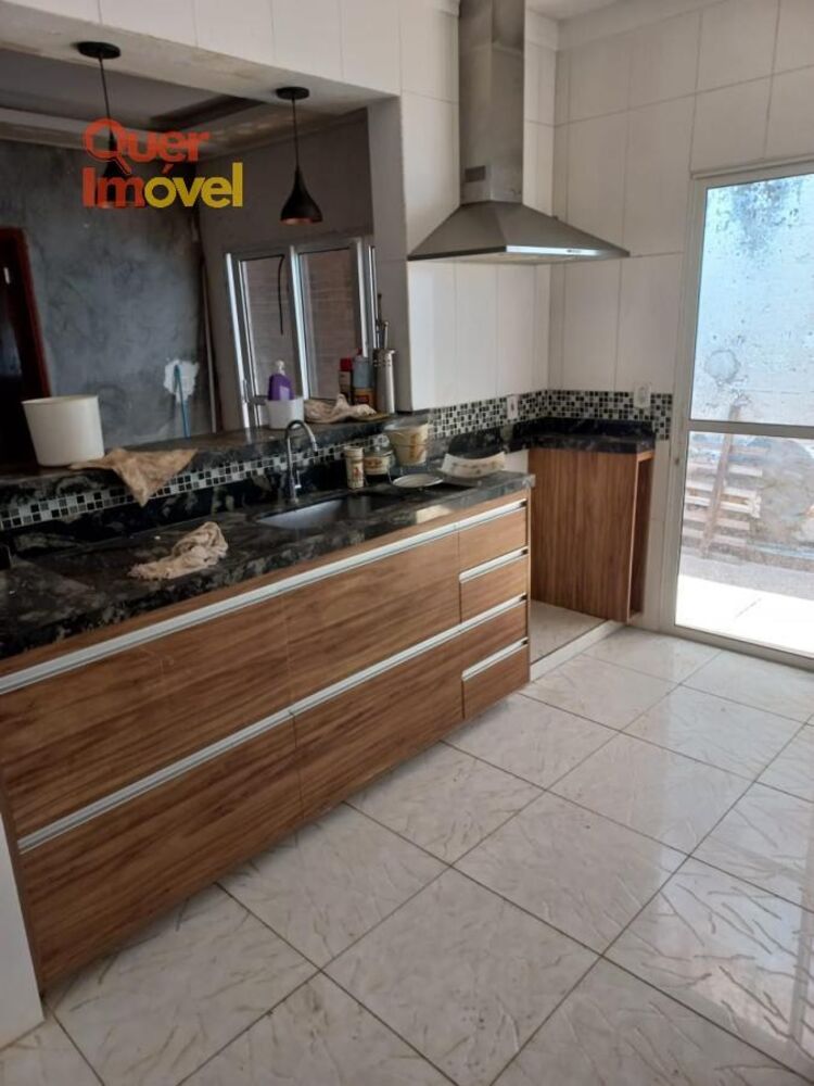 Casa, 3 quartos, 132 m² - Foto 1