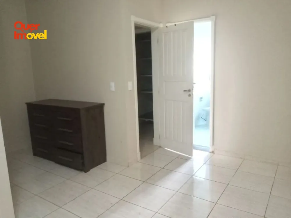 Casa, 4 quartos, 280 m² - Foto 3
