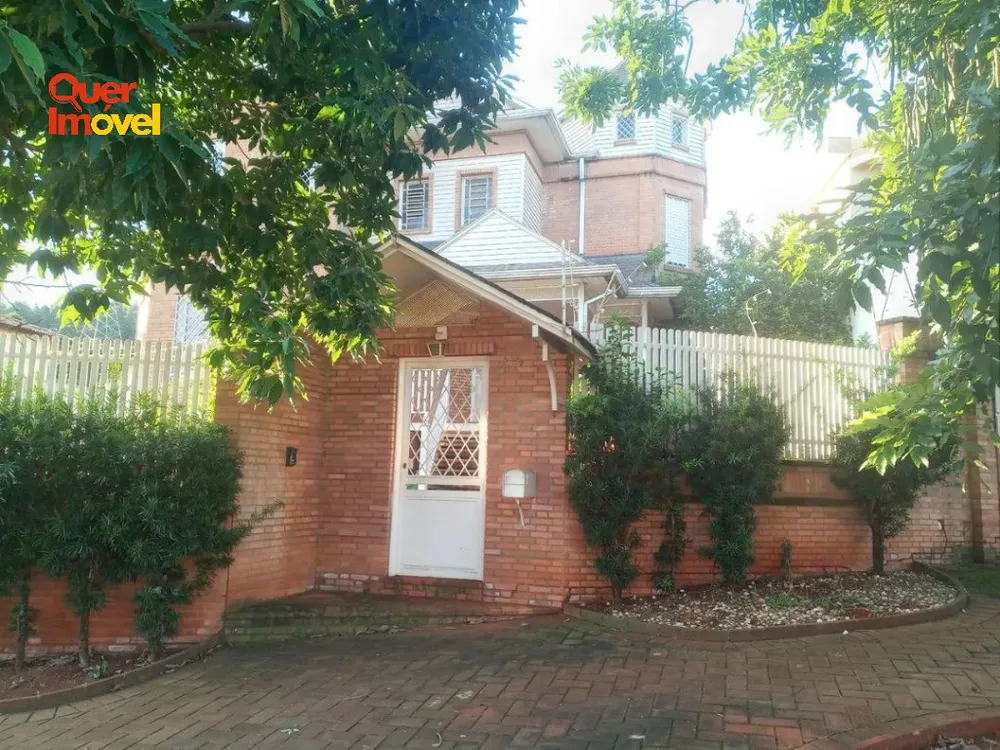 Casa, 4 quartos, 280 m² - Foto 1