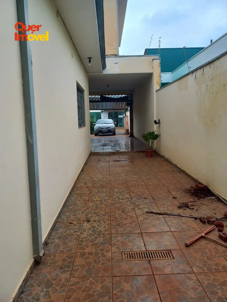 Casa, 4 quartos, 242 m² - Foto 4