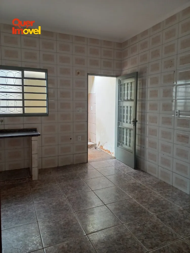 Casa, 4 quartos, 242 m² - Foto 8