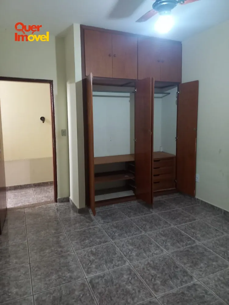 Casa, 4 quartos, 242 m² - Foto 6