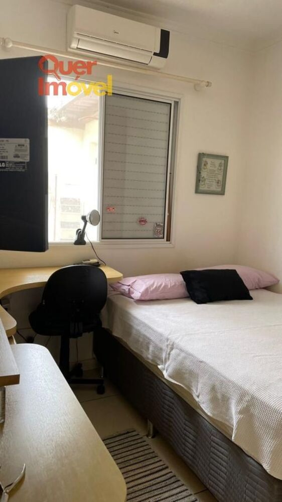 Casa de Condomínio à venda com 4 quartos, 190m² - Foto 2