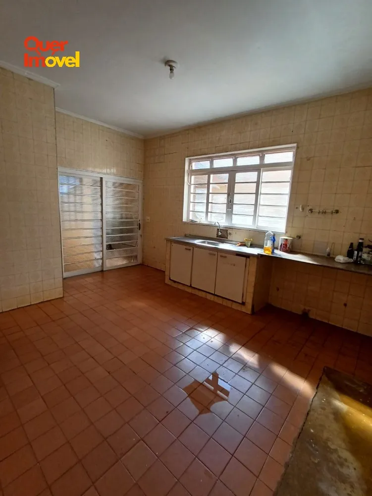Casa, 5 quartos, 160 m² - Foto 2