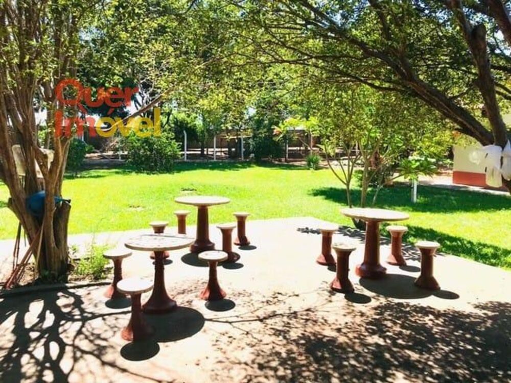 Chácara à venda com 6 quartos, 600m² - Foto 3