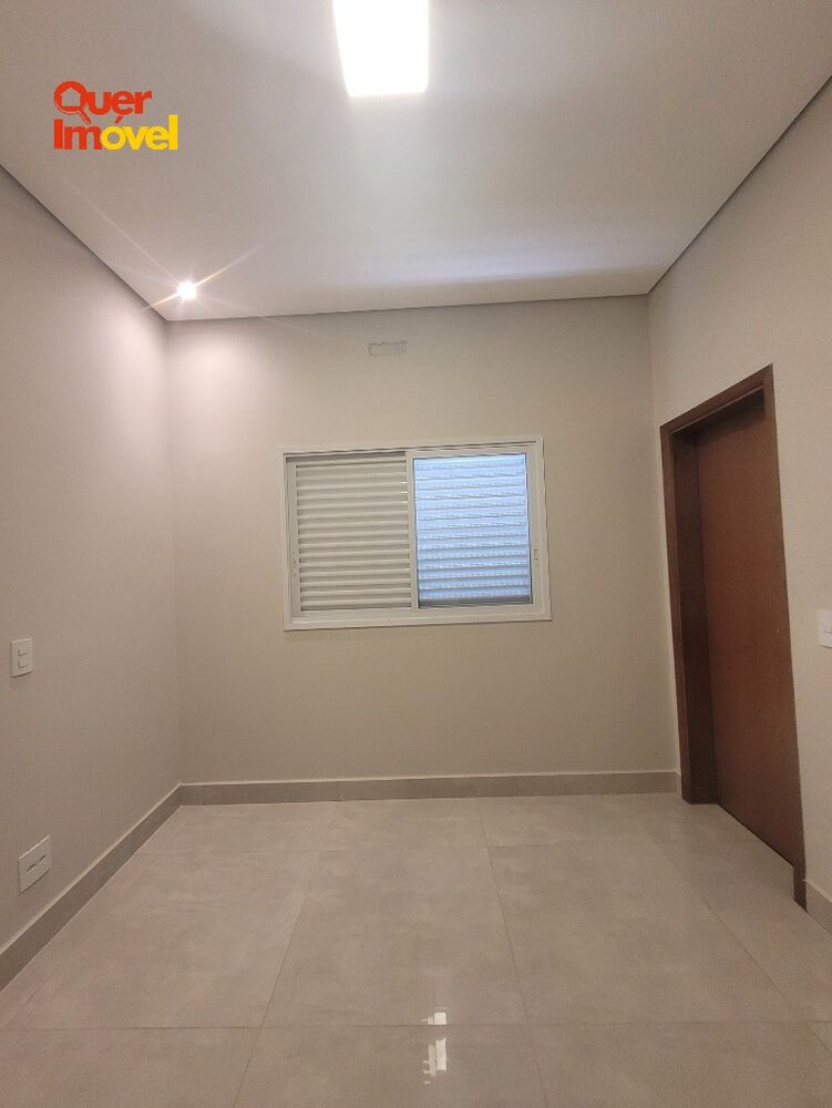Casa de Condomínio à venda com 4 quartos, 200m² - Foto 4
