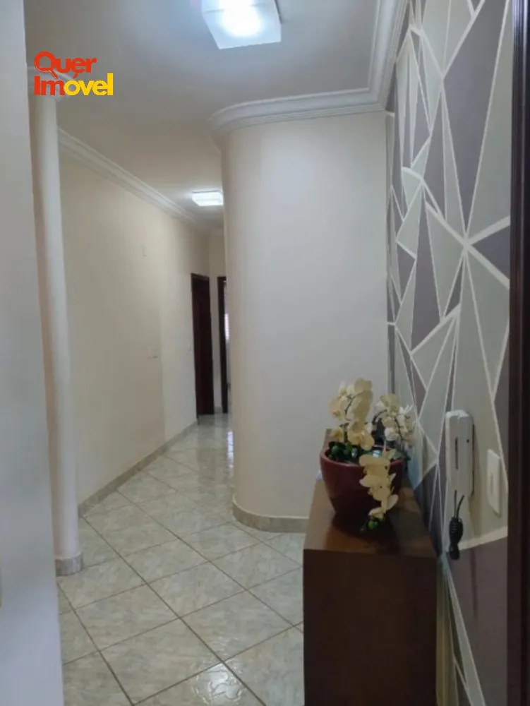Casa, 5 quartos, 300 m² - Foto 2