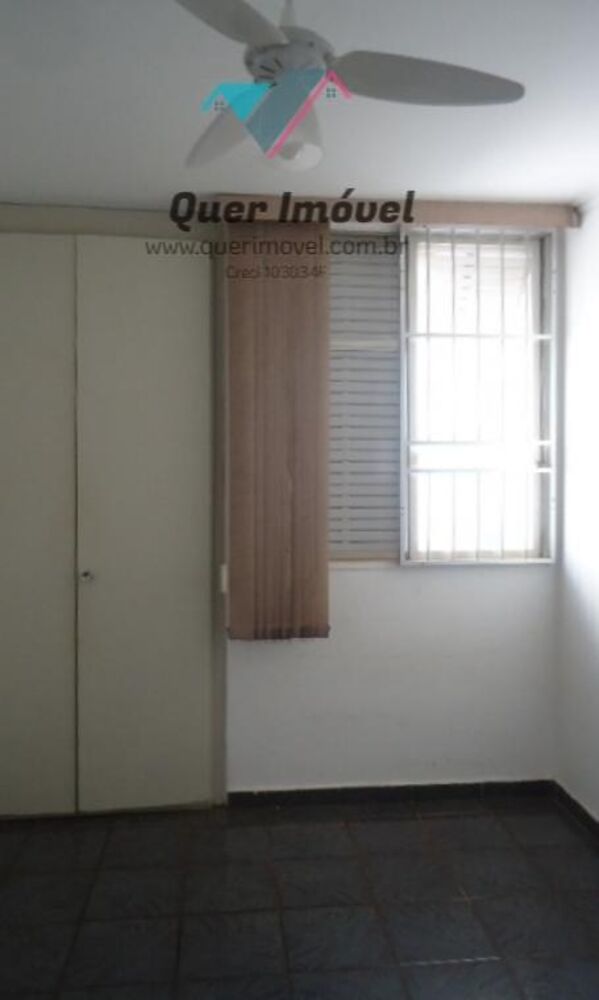 Apartamento à venda com 3 quartos, 96m² - Foto 2