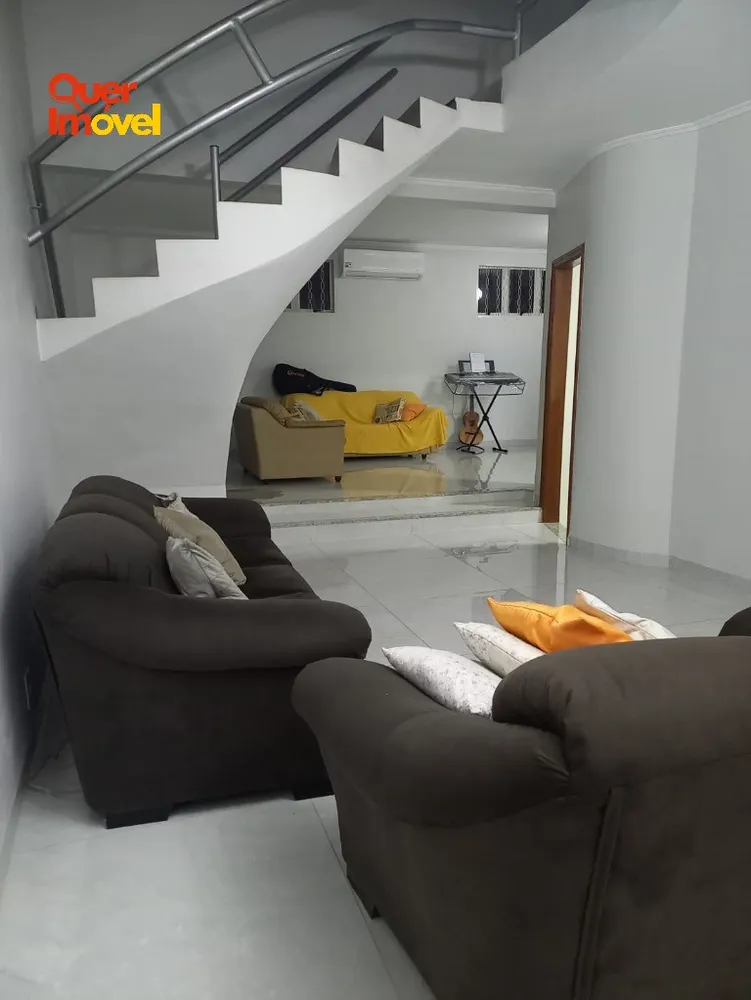 Casa, 4 quartos, 300 m² - Foto 2