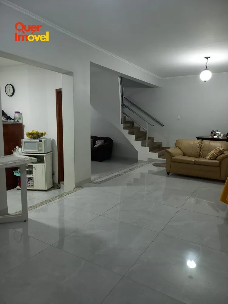 Casa, 4 quartos, 300 m² - Foto 3