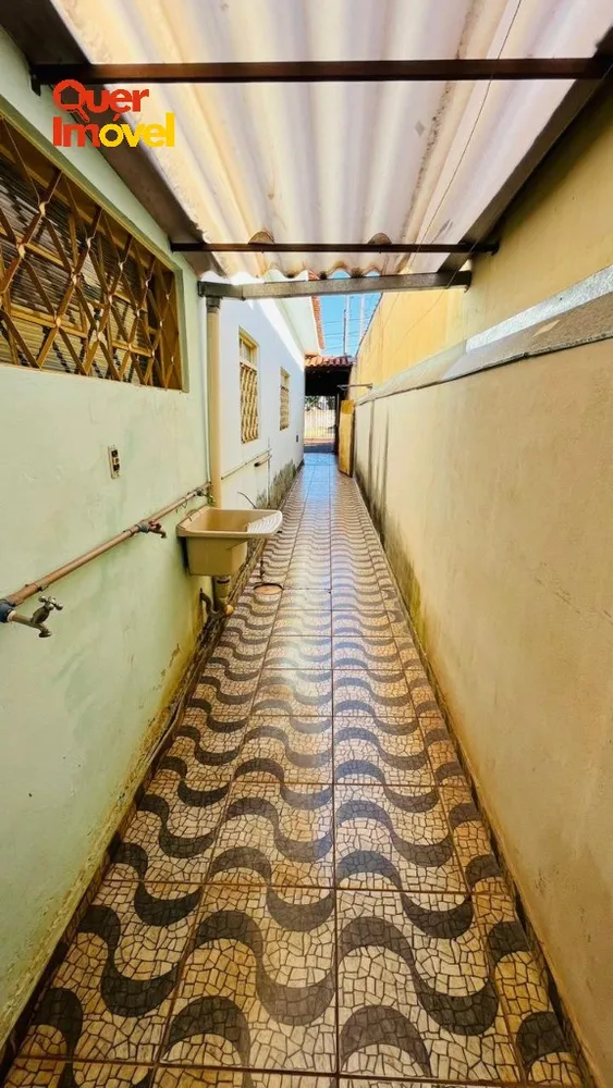 Casa, 4 quartos, 270 m² - Foto 3